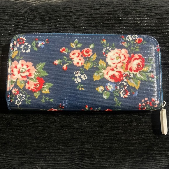 Cath Kidston London Wallet - Picture 5 of 8